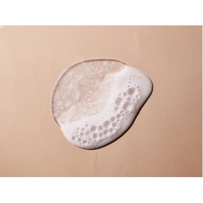 Mustela Dermo Cleansing Yenidoğan Saç ve Vücut Şampuanı, 500 ml