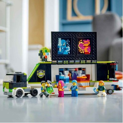 Lego City Oyun Turnuvası Tırı