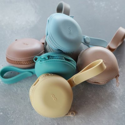 OiOi Pod Silikon Emzik Kutusu, Aqua Green