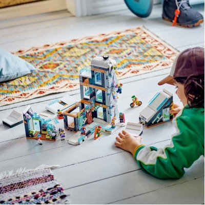 Lego City Kayak ve Dağcılık Merkezi