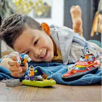 Lego City İtfaiye Kurtarma Teknesi