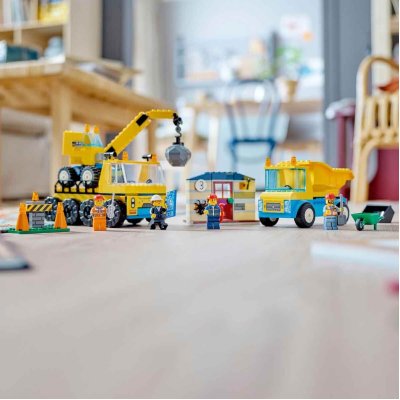 Lego City İnşaat Kamyonları ve Yıkım Gülleli Vinç