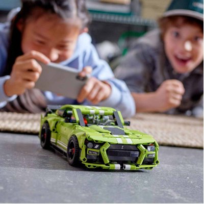 Lego Technic Ford Mustang Shelby