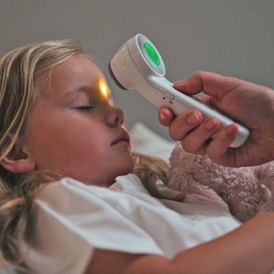 Braun BNT400 Temassız Alından Ateş Ölçer, Siyah