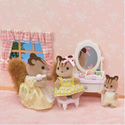 Sylvanian Families Yatak Odası ve Makyaj Masası