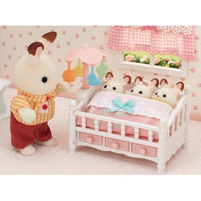 Sylvanian Families Dönenceli Beşik