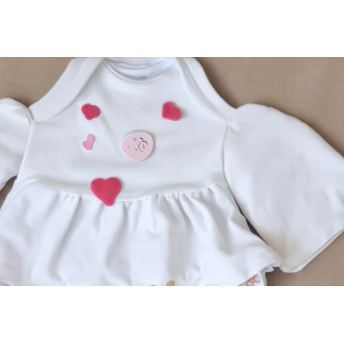 Yenidoğan Bebek Kıyafetleri Temizliği: Sağlıklı Bir Başlangıç İçin İpuçları