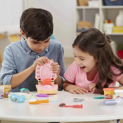 Play Doh Dişçi Seti