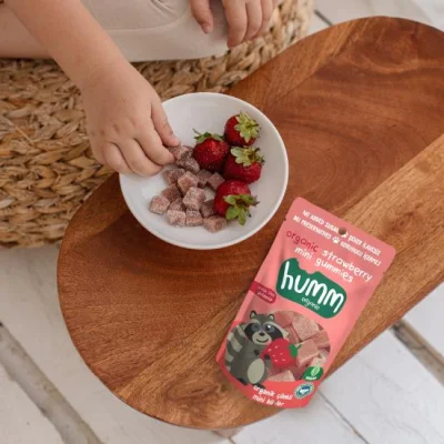 Humm Organik Çilekli Glutensiz Vegan Mini Küpler 30 Gr