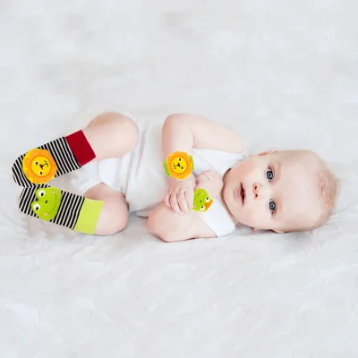 BabyJem Çıngıraklı Çorap ve Bileklik