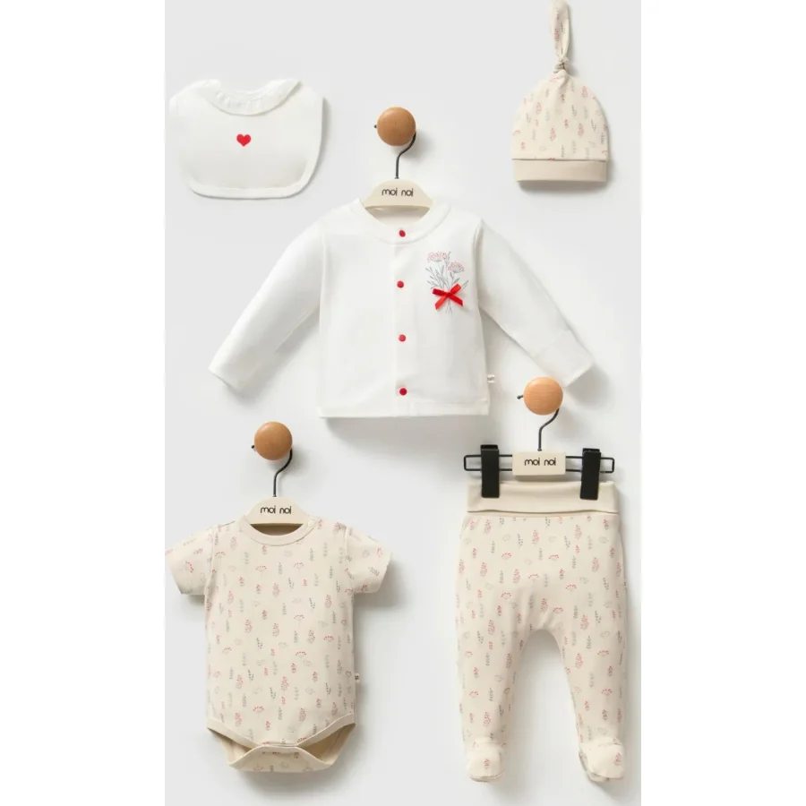 Moi Noi Kokina 5'li Hastane Çıkışı