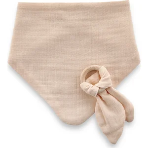 BabyJem Ahşap Diş Kaşıyıcılı Bürümcük Müslin Önlük, Somon