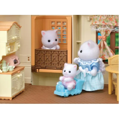 Sylvanian Families Kırmızı Çatılı Kule Ev