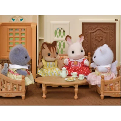 Sylvanian Families Kırmızı Çatılı Kule Ev