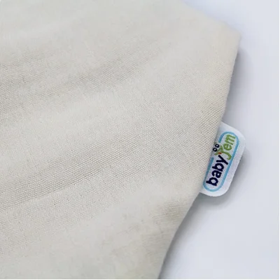 BabyJem Ahşap Diş Kaşıyıcılı Bürümcük Müslin Önlük, Ekru