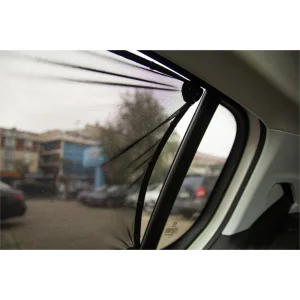 BabyJem Ayarlanabilir Oto Yan Cam Güneşliği