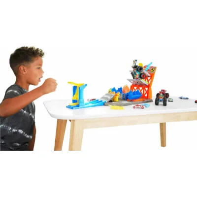 Hot Wheels Patlama İstasyonu Oyun Seti