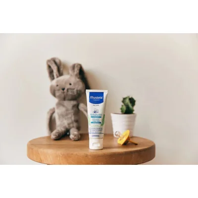 Mustela Soothing Chest Rub (Rahatlatıcı Göğüs Balsamı) 40 ml