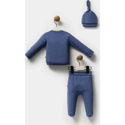 Moi Noi Zıbın Takım, Lacivert